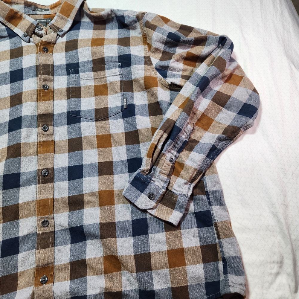 Eddie Bauer Classic Fit Plaid Flannel Button Down Shirt Mens Size 2XL - Picture 3 of 12